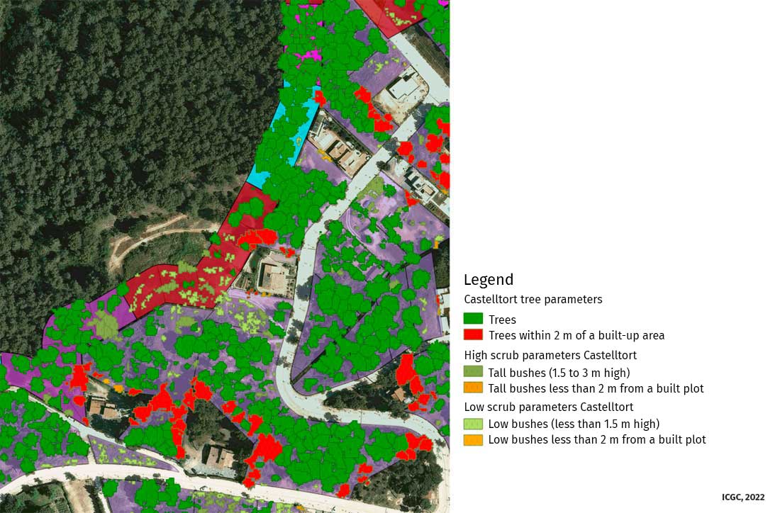 Delimitation and identification of forest covers in urbanized areas.